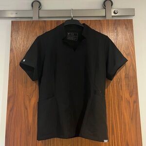 Figs Inala Black Scrub Top Short Sleeve Notched V-neck XL